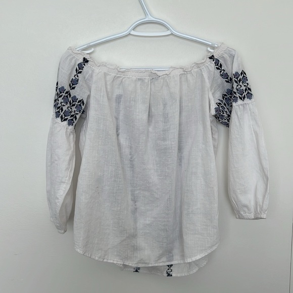 Abercrombie and Fitch Stitched Top Small - Picture 2 of 3